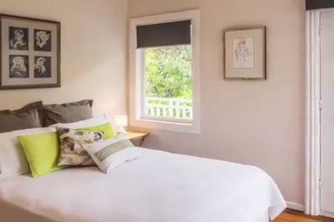 Photo of property in 1/15 Emerson Street, Berhampore, Wellington, 6023