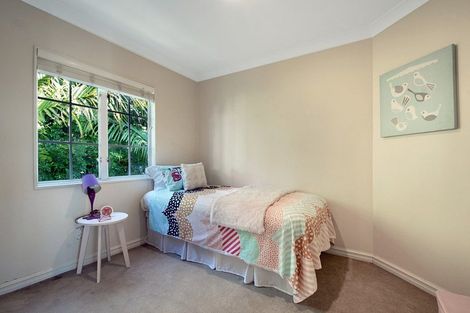 Photo of property in 13 Belvedere Court, West Harbour, Auckland, 0618