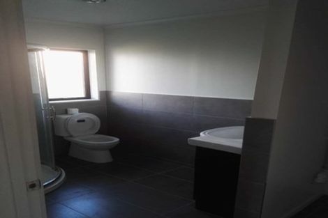 Photo of property in 11 Denham Court, Flagstaff, Hamilton, 3210