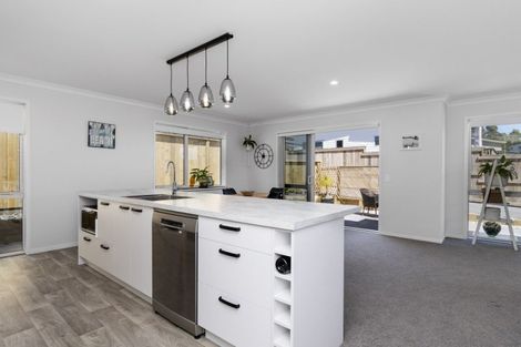 Photo of property in 9 Anatere Rise, Athenree, Waihi Beach, 3177