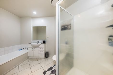 Photo of property in 10/18 Alicante Avenue, Hillpark, Auckland, 2102