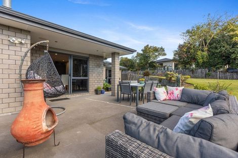 Photo of property in 21b Heta Road, Highlands Park, New Plymouth, 4312