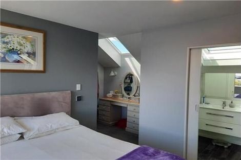 Photo of property in 38 Normans Road, Strowan, Christchurch, 8052