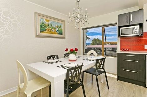 Photo of property in 2/55 Monarch Avenue, Hillcrest, Auckland, 0627