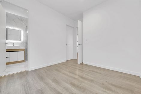 Photo of property in 9 Puruatanga Drive, Flat Bush, Auckland, 2019