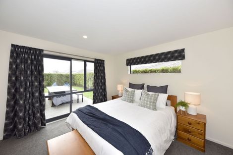 Photo of property in 10 Gosling Crescent, Halswell, Christchurch, 8025