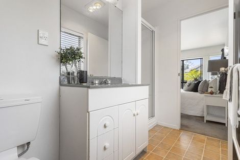 Photo of property in 22 Davington Way, Burswood, Auckland, 2013