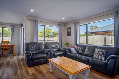 Photo of property in 21 Tara Crescent, Woodend, 7610