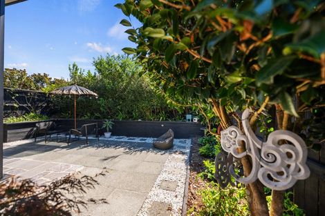 Photo of property in 2/21 Hauraki Road, Hauraki, Auckland, 0622