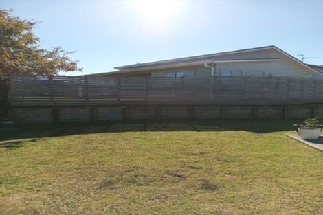 Photo of property in 11 Titoki Avenue, Mangere Bridge, Auckland, 2022