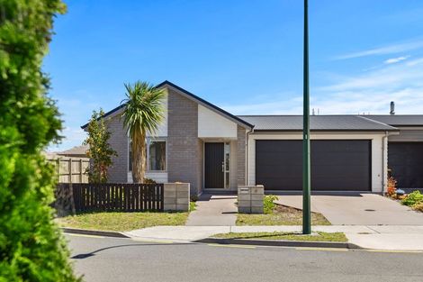 Photo of property in 52 Crown Street, Papamoa, 3118