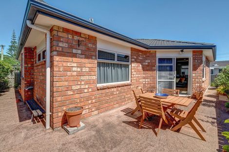 Photo of property in 33a Riverside Road, Orewa, 0931