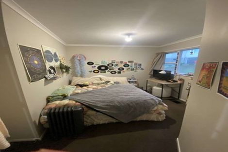 Photo of property in 113 Parkvale Road, Karori, Wellington, 6012