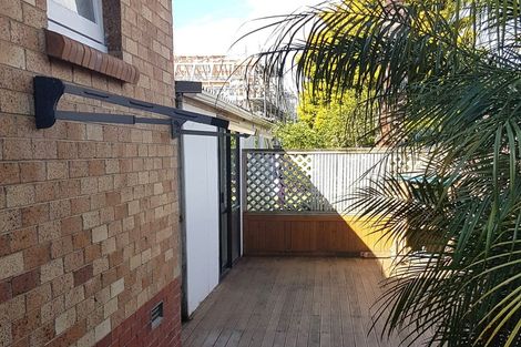 Photo of property in 1/4 Scott Road, Papakura, 2110