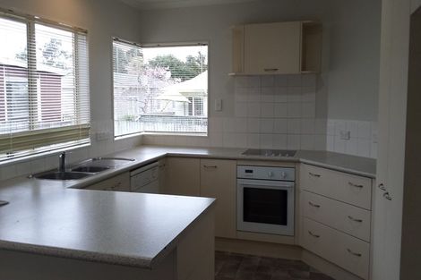 Photo of property in 2/47 Vincent Street, Howick, Auckland, 2014