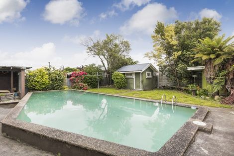 Photo of property in 98 Lethbridge Street, Feilding, 4702