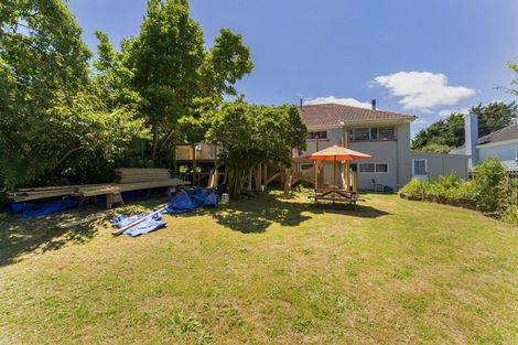 Photo of property in 67 Kawiu Road, Levin, 5510