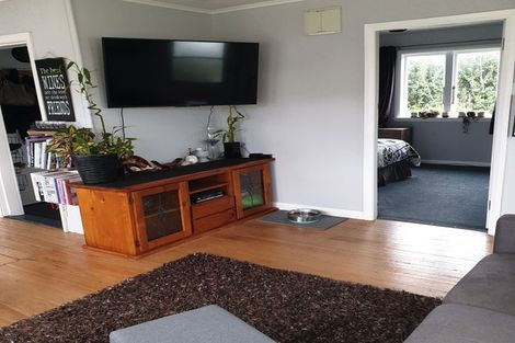Photo of property in 1a Campbell Street, Waiuku, 2123