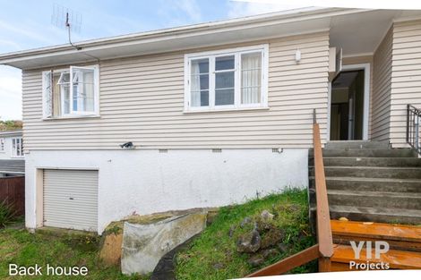 Photo of property in 357 Main Road, Tawa, Wellington, 5028