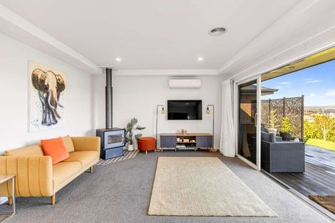 Photo of property in 32 Katania Heights, Brightwater, 7022