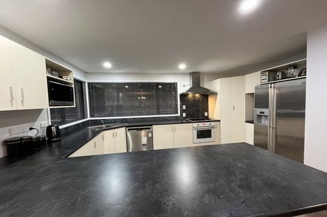 Photo of property in 729 Makerua Road, Tokomaru, Palmerston North, 4474