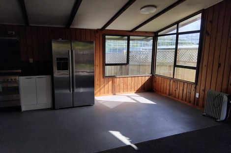 Photo of property in 19 Bristol Road, Whenuapai, Auckland, 0618