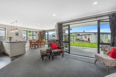 Photo of property in 19 Wiltshire Drive, Huntington, Hamilton, 3210