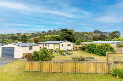 Photo of property in 47 Driver Street, Long Beach, Port Chalmers, 9081