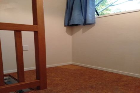 Photo of property in 2/26 Colonial Road, Birkenhead, Auckland, 0626