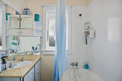 Photo of property in 194 Normanby Road, Paeroa, 3600