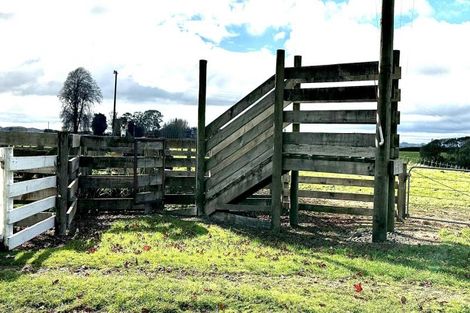 Photo of property in 2204 Cheltenham Hunterville Road, Beaconsfield, Feilding, 4779