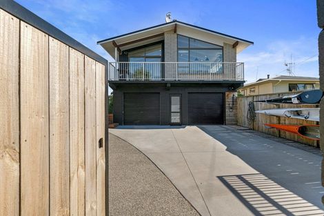 Photo of property in 226 Dickson Road, Papamoa Beach, Papamoa, 3118