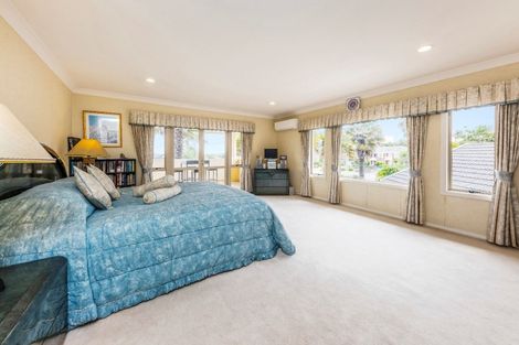 Photo of property in 2 Anaheim Boulevard, Shamrock Park, Auckland, 2016