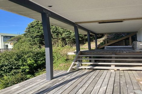 Photo of property in 27 Eskdale Road, Papakowhai, Porirua, 5024