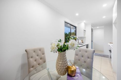 Photo of property in 2/72 Shoreham Street, Avondale, Auckland, 0600