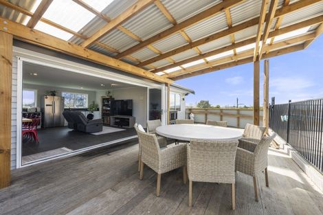 Photo of property in 26 Travers Road, Te Kauwhata, 3782