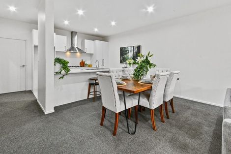 Photo of property in 27 Popokatea Drive, Takanini, 2112