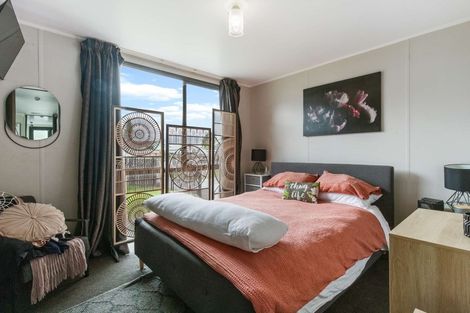 Photo of property in 22c Odlin Crescent, Nawton, Hamilton, 3200