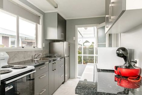 Photo of property in 25-27 Romilly Street, Westport, 7825