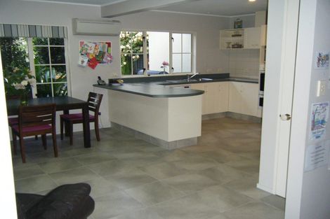 Photo of property in 6 Reynolds Road, Havelock North, 4130