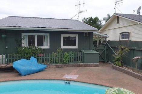 Photo of property in 42 Kennedy Road, Napier South, Napier, 4110