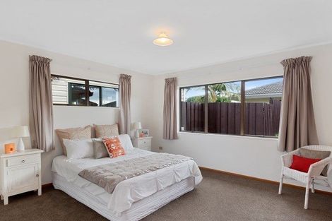 Photo of property in 3 Marwood Place, Mount Maunganui, 3116