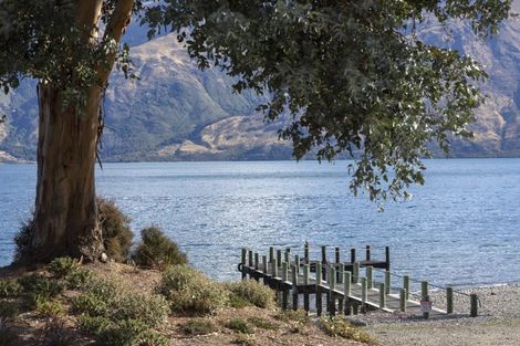 Photo of property in 5 Scenic Drive, Drift Bay, Queenstown, 9371