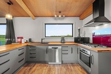 Photo of property in 1591 Thongcaster Road, Burnt Hill, Oxford, 7495