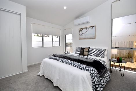 Photo of property in 21 Kia Ora Road, Beach Haven, Auckland, 0626