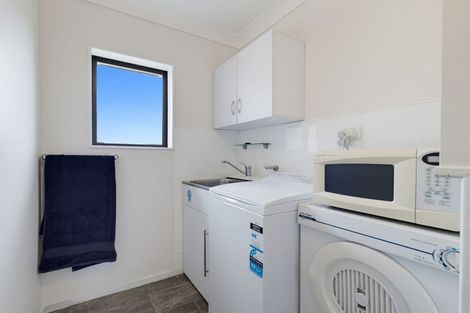 Photo of property in 16 Friedlander Road, Tuakau, 2694