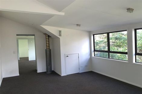 Photo of property in 23 James Paige Lane, Riverhead, Albany, 0793