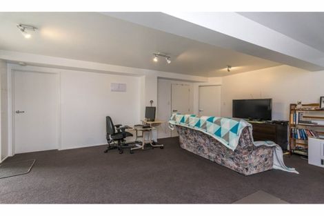 Photo of property in 215 Shaw Road, Titirangi, Auckland, 0604