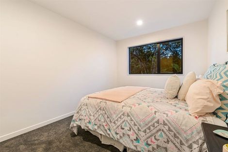 Photo of property in 627a Swanson Road, Swanson, Auckland, 0612