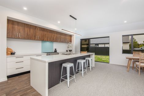 Photo of property in 44 Constitution Avenue, Milton, 9220